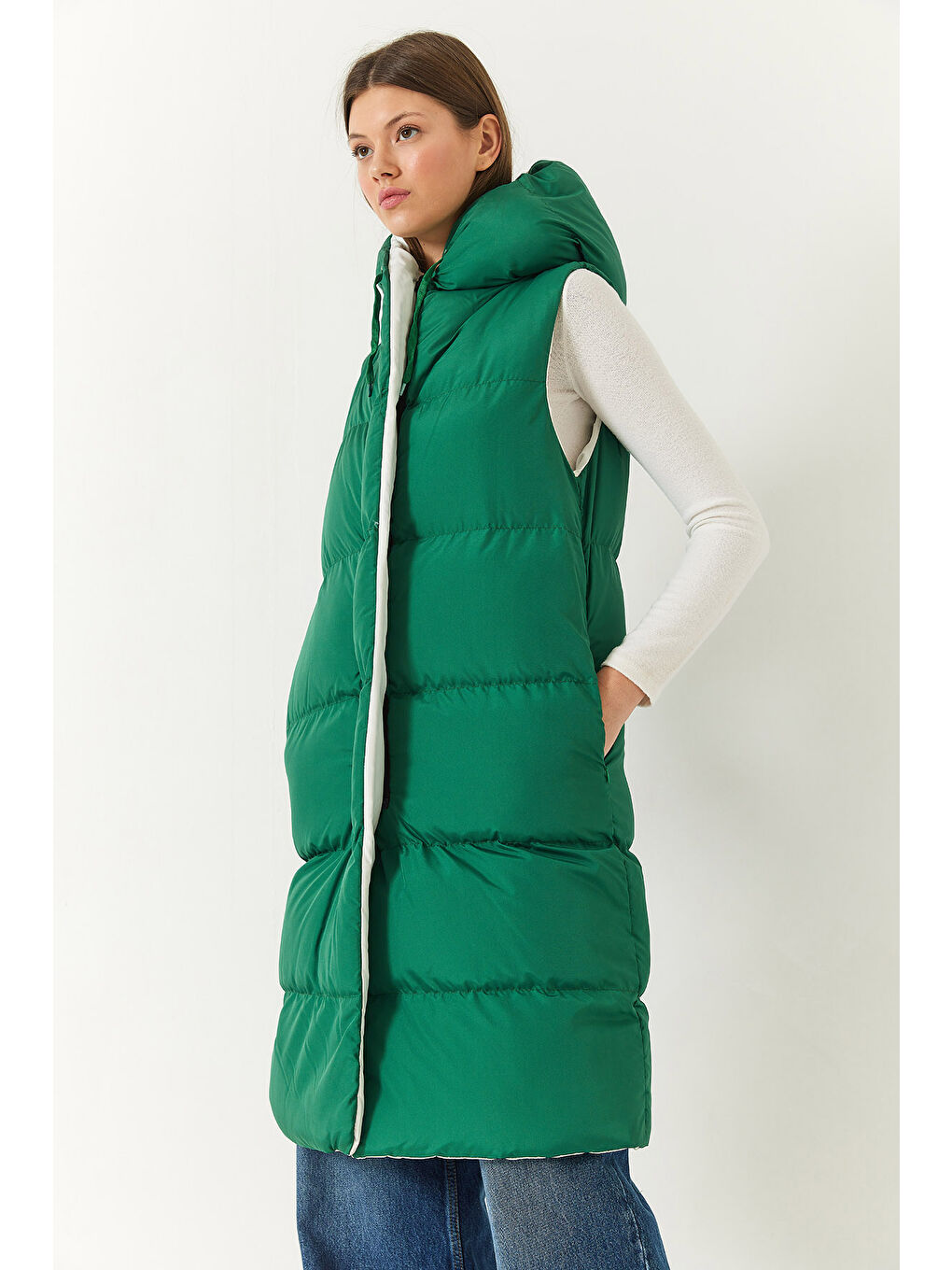 Yeşil Kadın Çift Taraflı Uzun Kapüşonlu Kolsuz Şişme Yelek-3