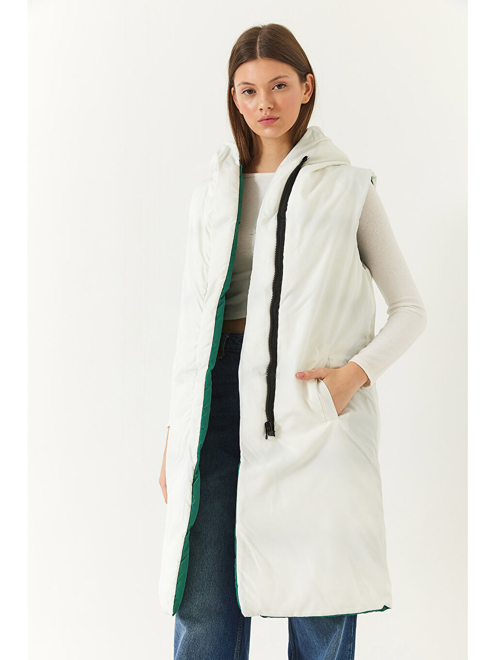 Yeşil Kadın Çift Taraflı Uzun Kapüşonlu Kolsuz Şişme Yelek-5