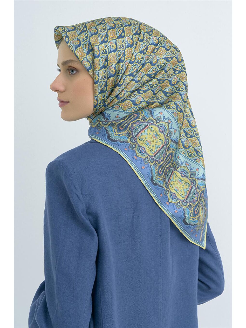 Yeşil Saf İpek Sura Eşarp 9518D 82-3