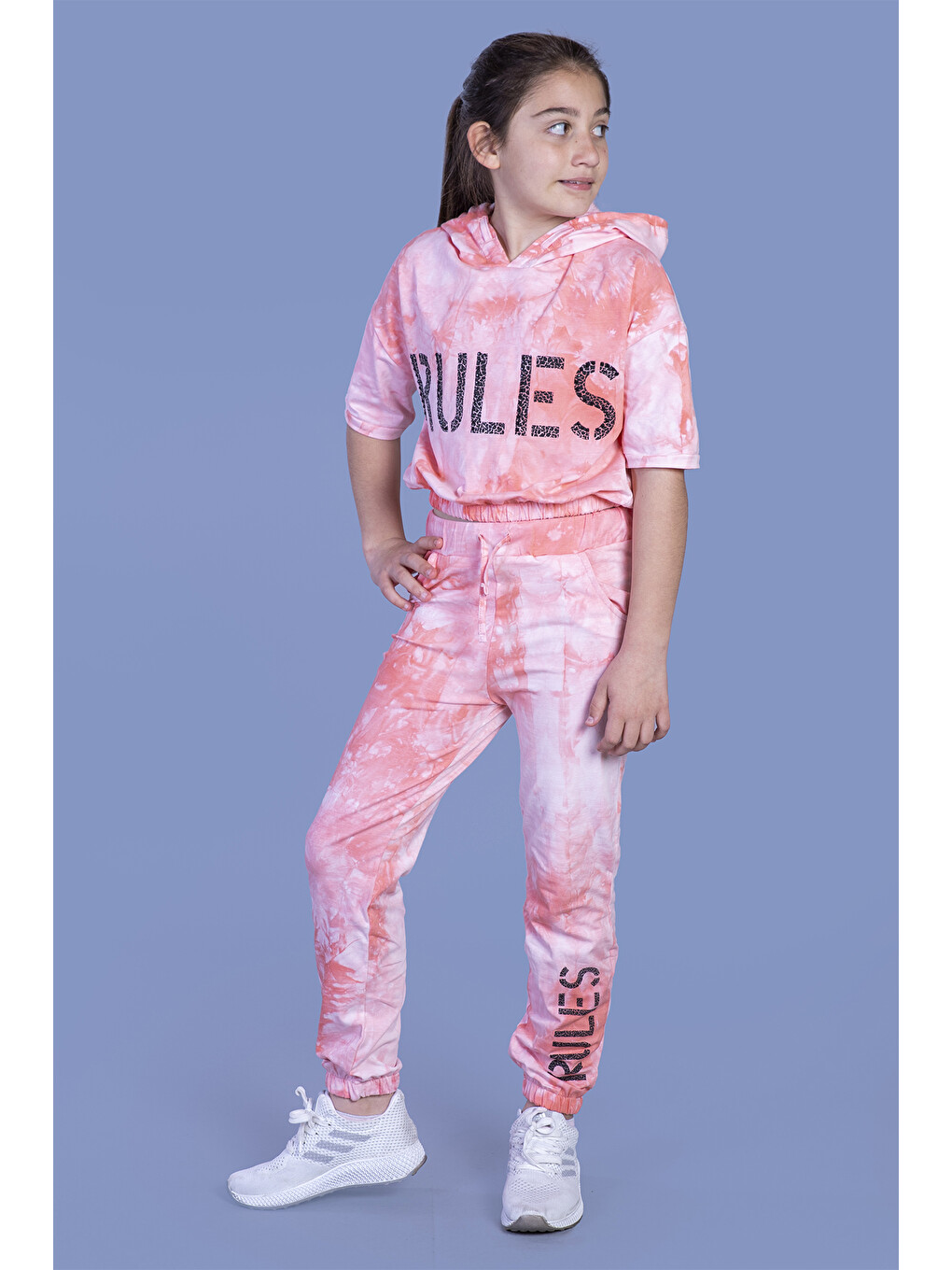 Pembe Kız Çocuk Rules Baskılı Batik Desenli Crop Eşofman Takımı
