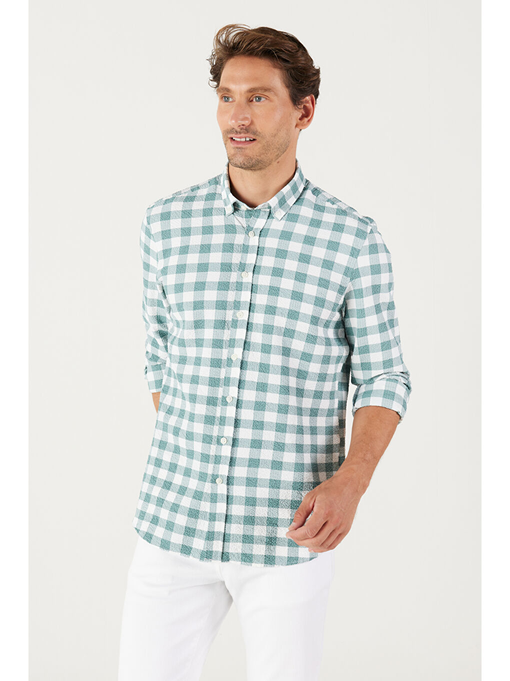 Erkek Beyaz-Yeşil Slim Fit Dar Kesim Düğmeli Yaka Gofre Desenli Gömlek
