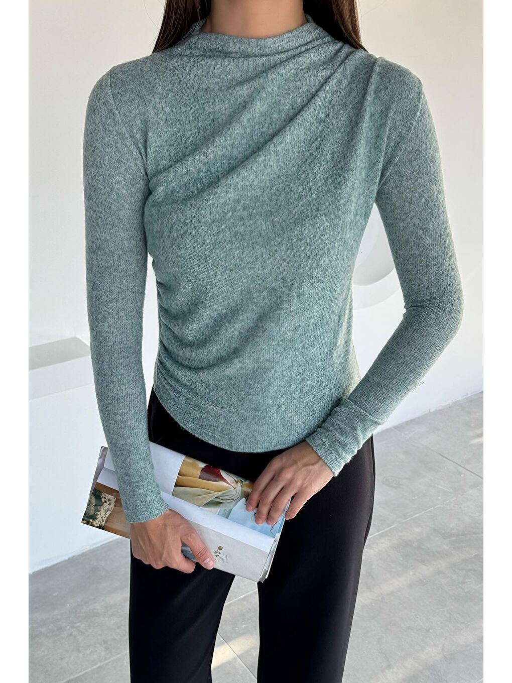 Yeşil Kadın Omuz Ve Yan Büzgülü Bluz-2