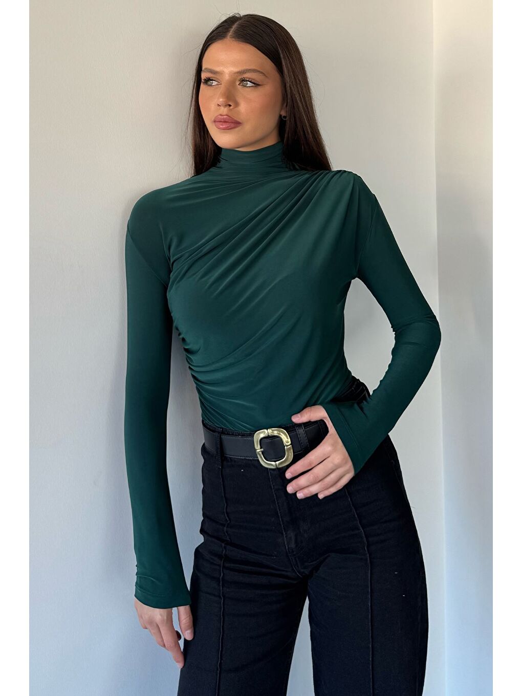 Yeşil Omuz Ve Bel Drapeli Uzun Kol Bluz-1