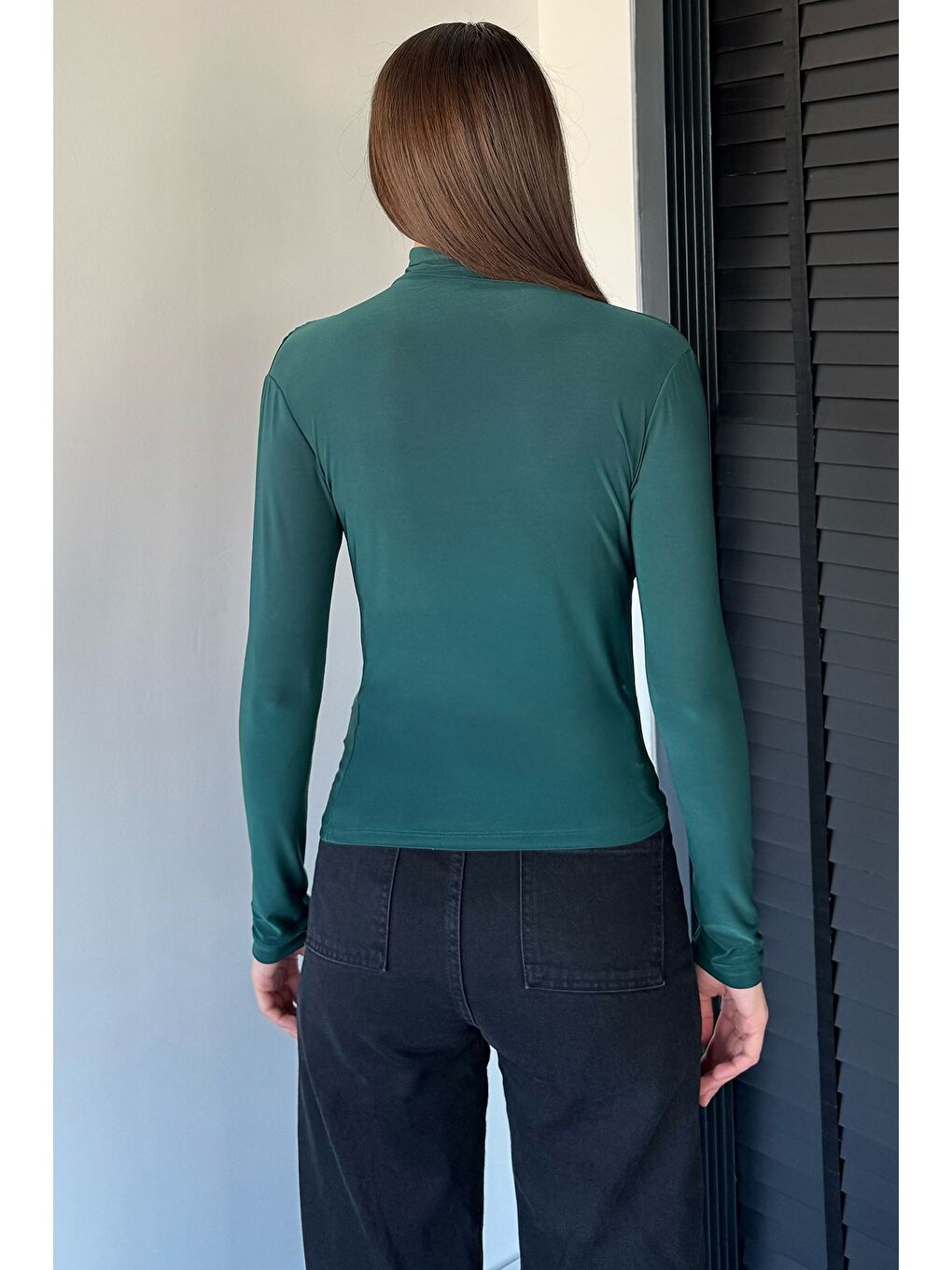 Yeşil Omuz Ve Bel Drapeli Uzun Kol Bluz-6