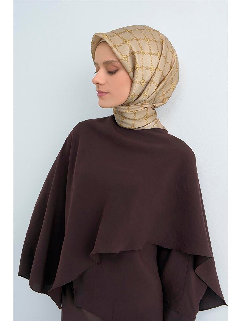 Bej Saf İpek Sura Eşarp 9530D 03-1