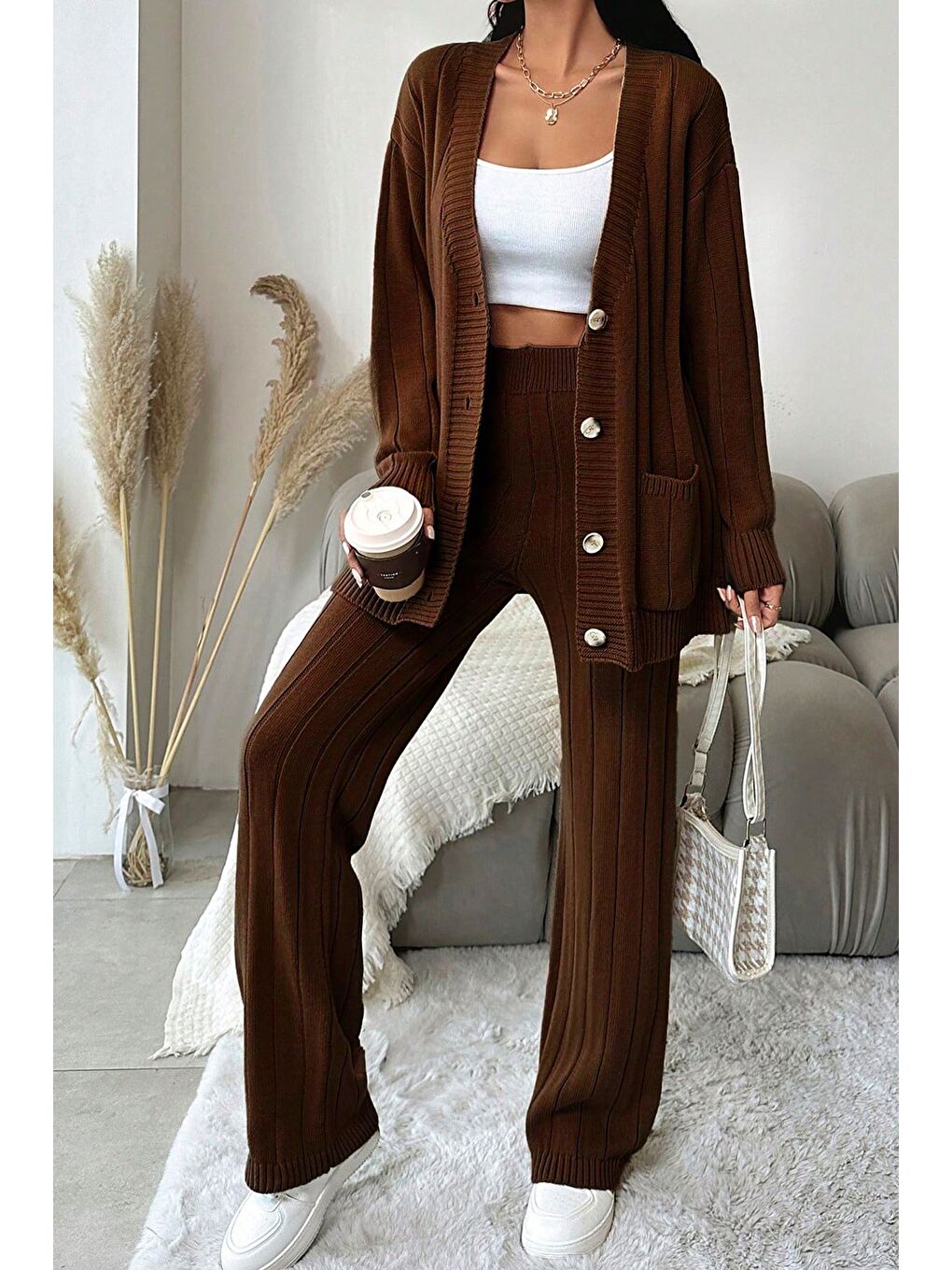 Kahverengi Kadın Ön Düğmeli Kendinden Çizgi Desenli Triko Hırka Pantolon İkili Takım-1