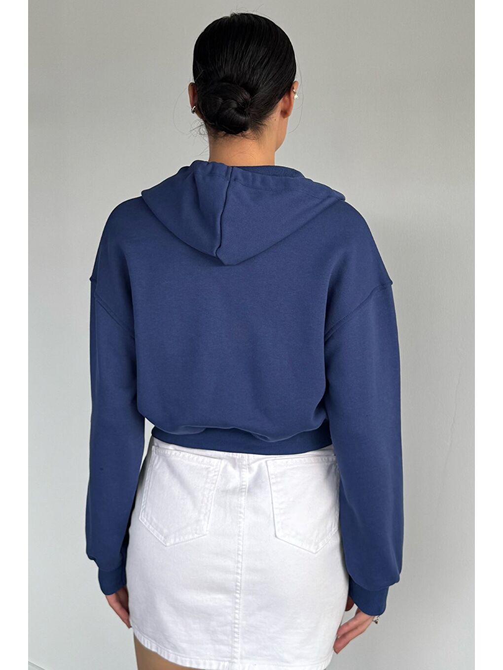 Lacivert Kadın Ön Fermuarlı Kapüşonlu Çift Cepli Sweatshirt-3