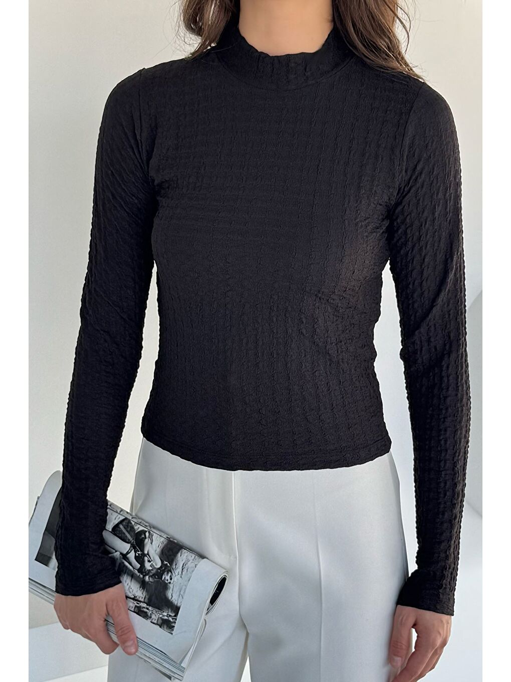 Siyah Kadın Dik Yaka Basic Bluz