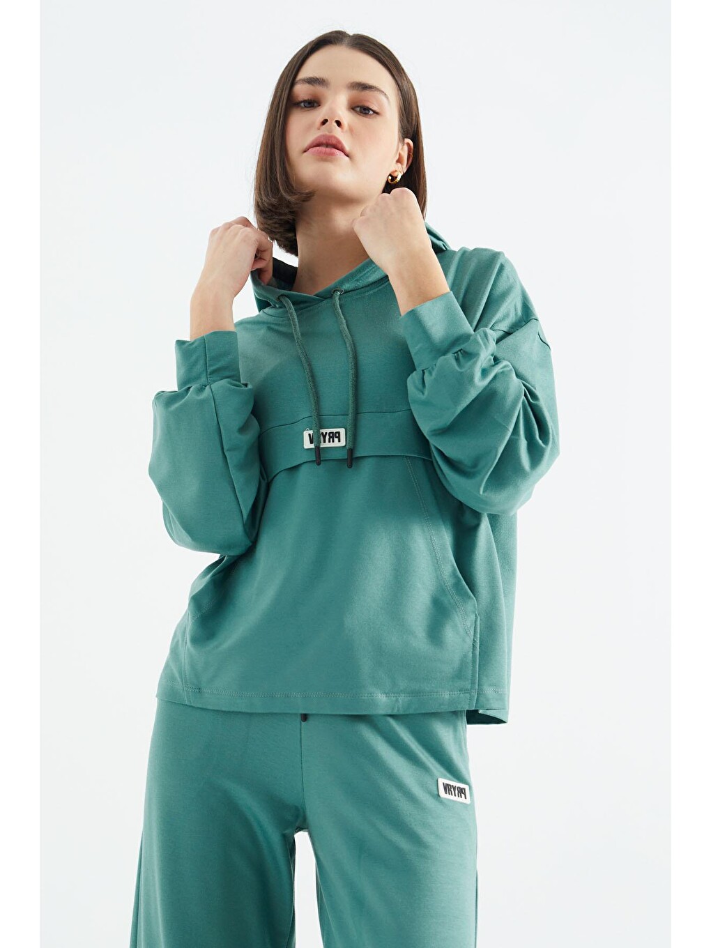 Yeşil Çağla Kapüşonlu Cep Detaylı Geniş Paça Oversize Eşofman Takım - 02372-1