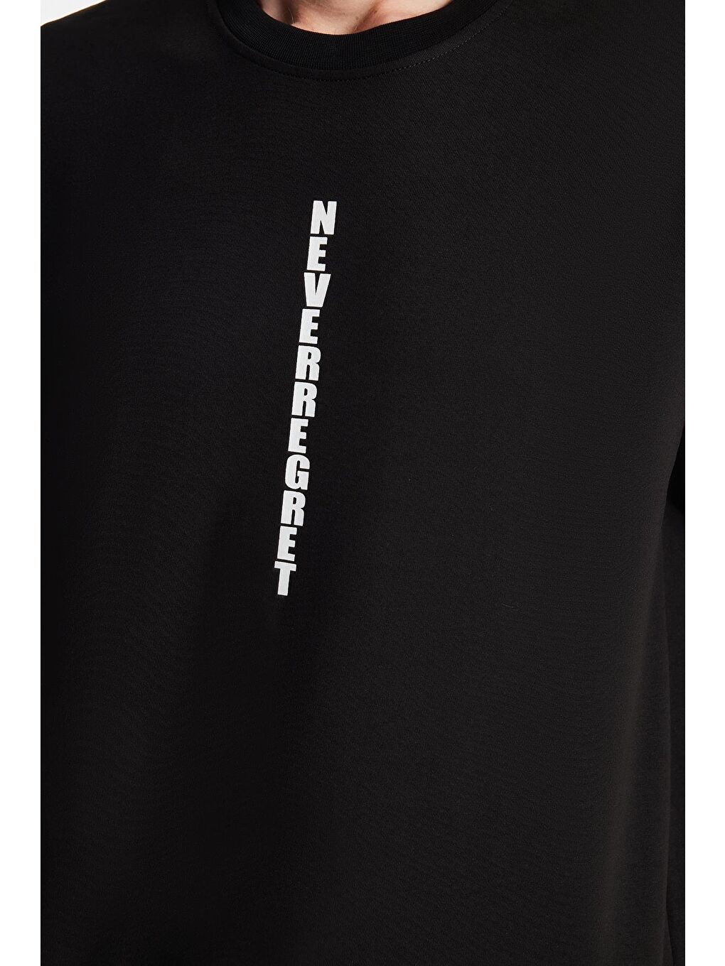 Erkek Oversize Geniş Kesim Pamuklu Baskılı Bisiklet Yaka Siyah Tişört-2