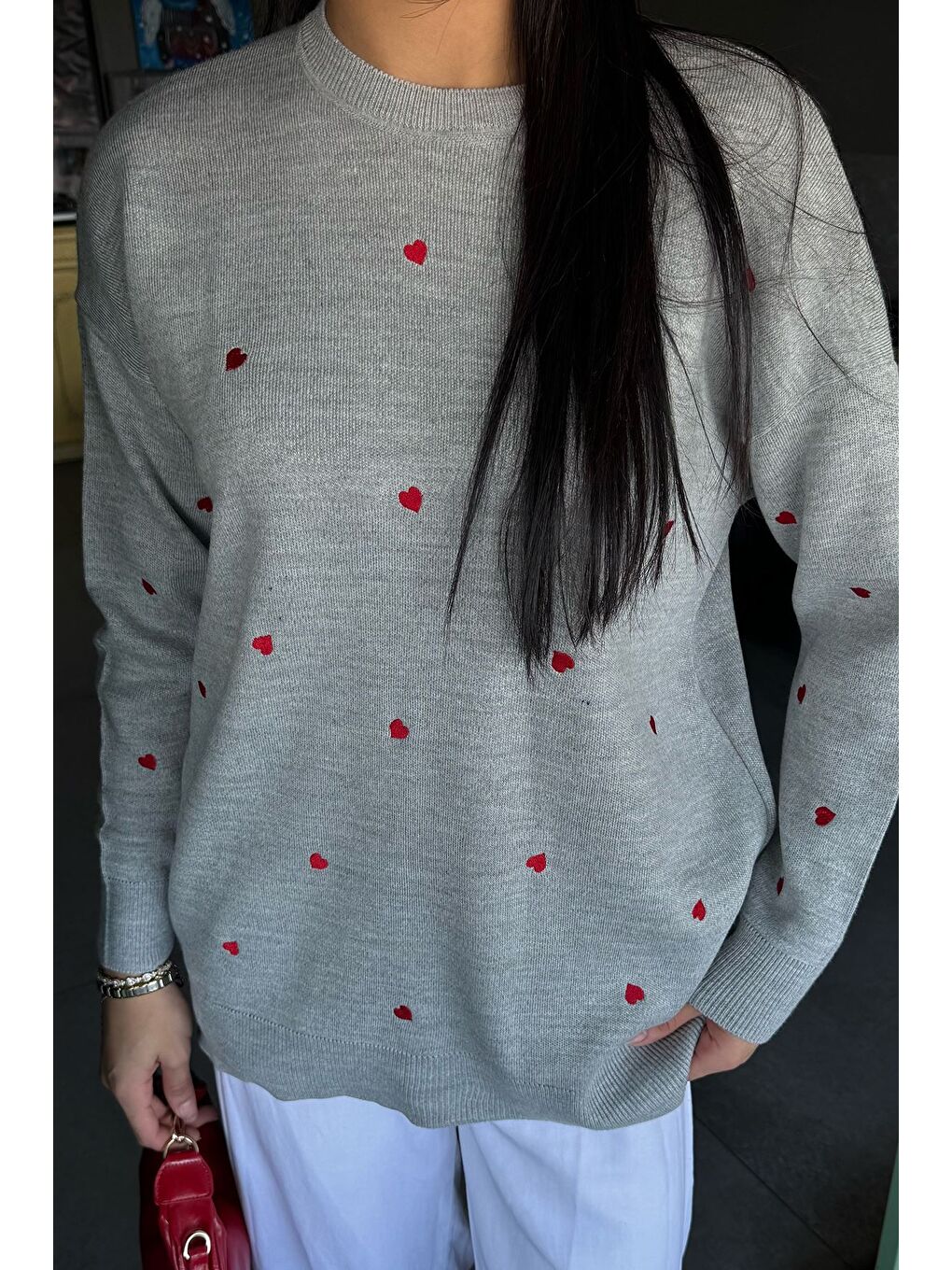 Gri Kadın Kalp Nakışlı Triko Kazak-2