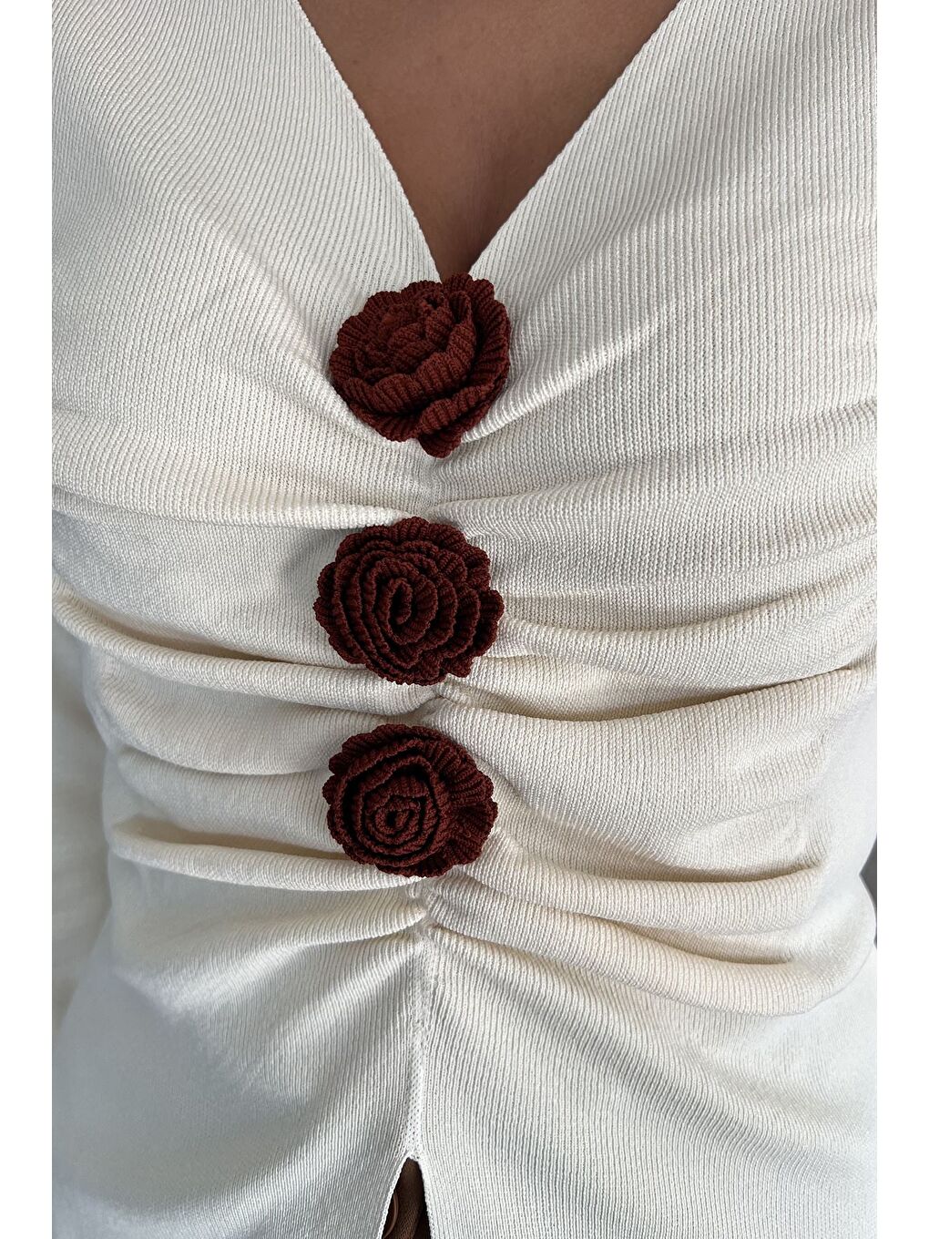 Ekru Ön Gül Detaylı Triko Bluz (s,m,l Uyumludur)-3