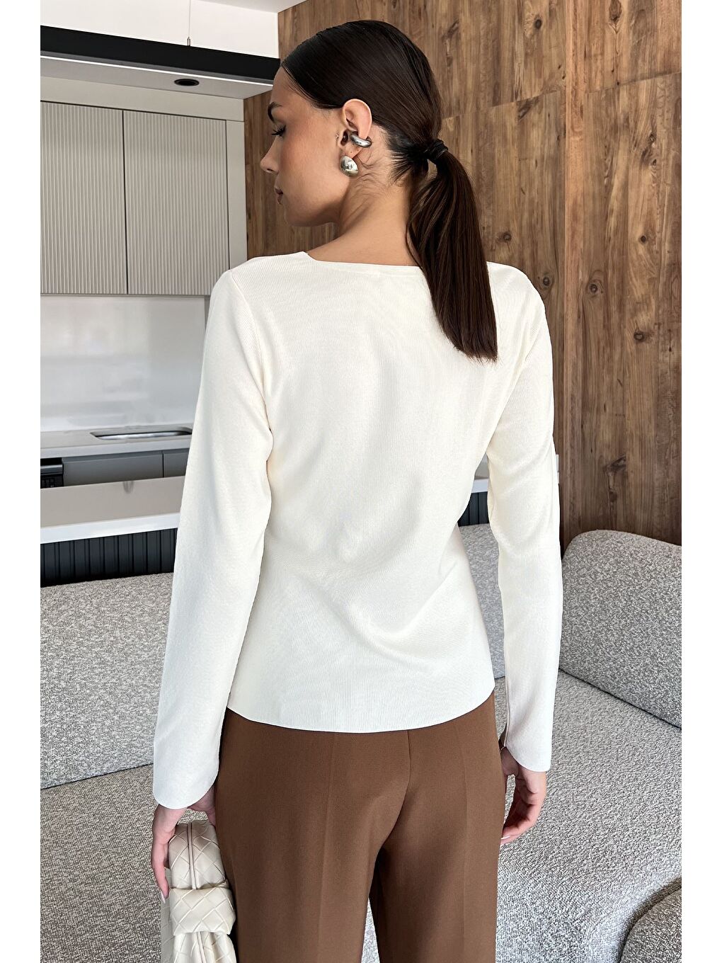 Ekru Ön Gül Detaylı Triko Bluz (s,m,l Uyumludur)-4