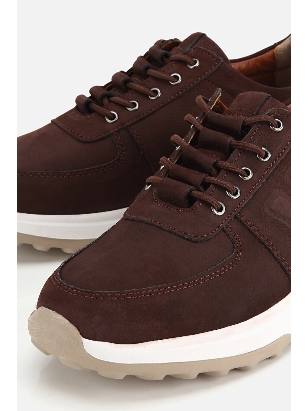 Erkek Kahverengi Nubuk Deri Bağcık Detaylı Sneaker-3