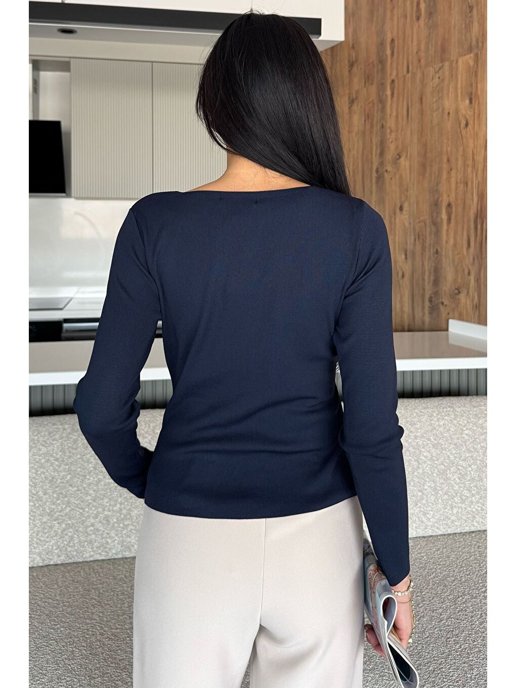 Lacivert Ön Gül Detaylı Triko Bluz (s,m,l Uyumludur)-3