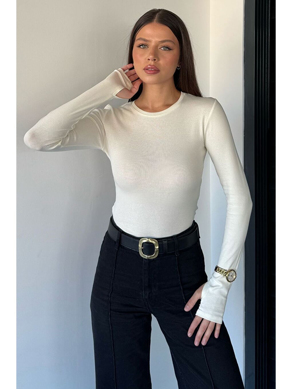 Ekru Kadın Bisiklet Yaka Uzun Kol Elastanlı Slim Fit Body Bluz-2