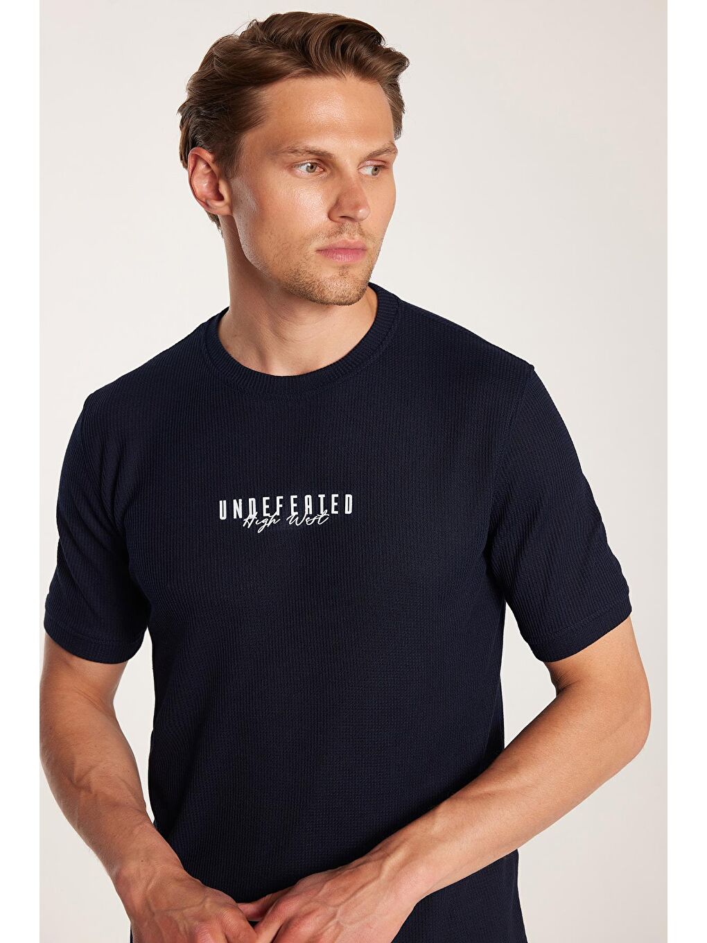 Erkek Standart Fit Pamuklu Düz Basic Bisiklet Yaka Baskılı Lacivert Tişört