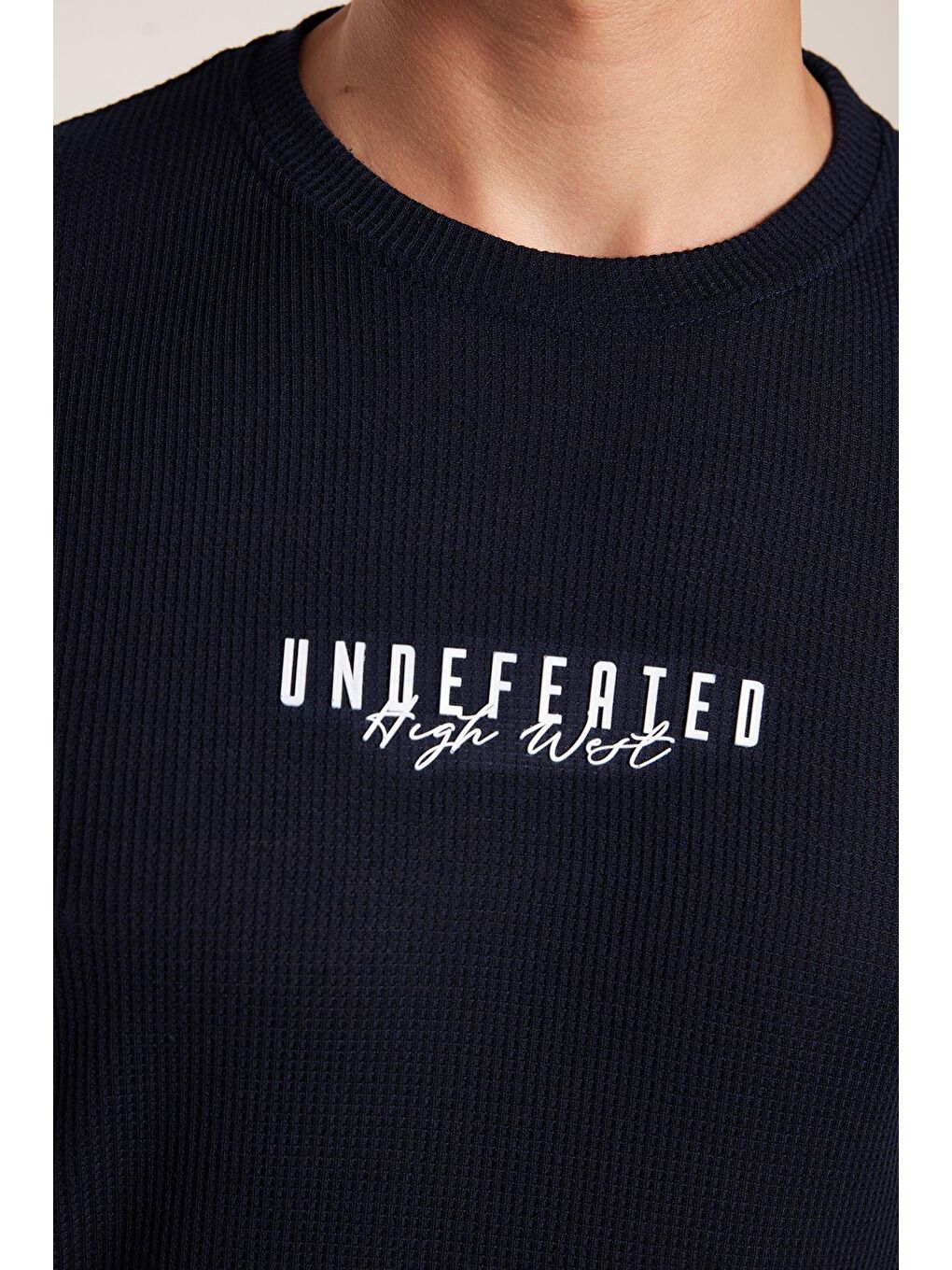 Erkek Standart Fit Pamuklu Düz Basic Bisiklet Yaka Baskılı Lacivert Tişört-2