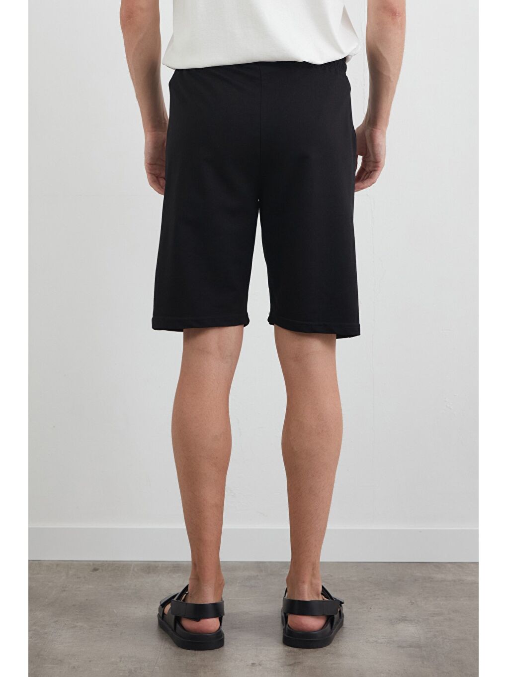 Siyah Energy Zone Baskılı Çift Cepli Şort-3