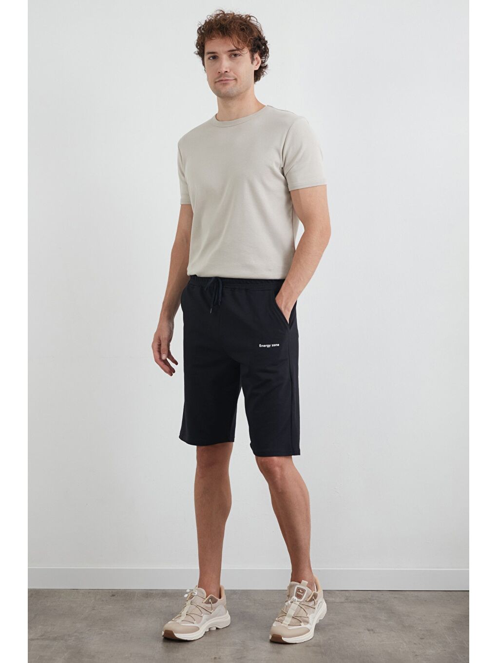 Lacivert Energy Zone Baskılı Çift Cepli Şort-1