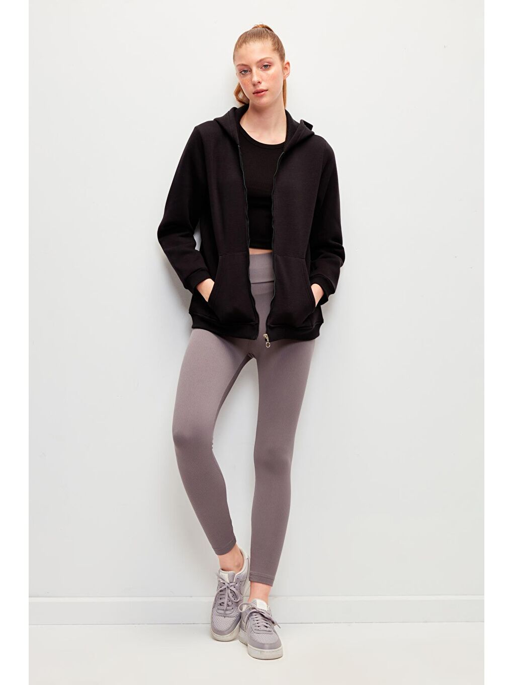 Düz Renk Pamuklu Fermuarlı Kapüşonlu Sweatshirt-Siyah-1