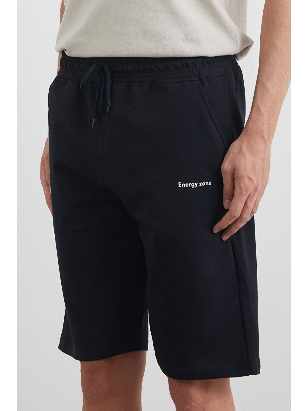 Lacivert Energy Zone Baskılı Çift Cepli Şort-4