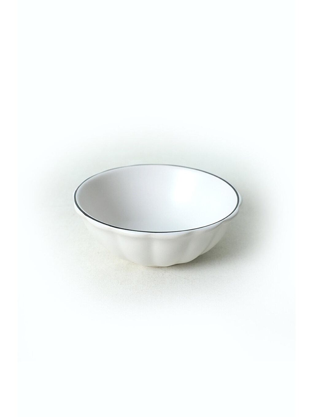 Mat Beyaz Line Sirius Yemek Takımı 24 Parça 6 Kişilik-7