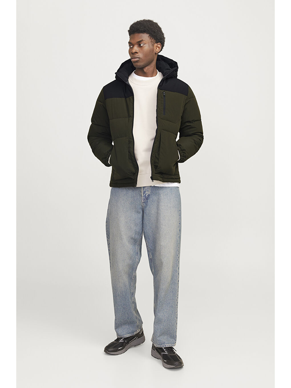 Jack & Jones Haki Essentials Jjeotto Regular Fit Rüzgar Geçirmez Kapüşonlu Kısa Erkek Şişme Mont 12258416 - 1