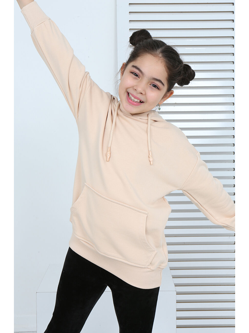 Bej Kız Çocuk Kanguru Cepli Sweatshirt-3