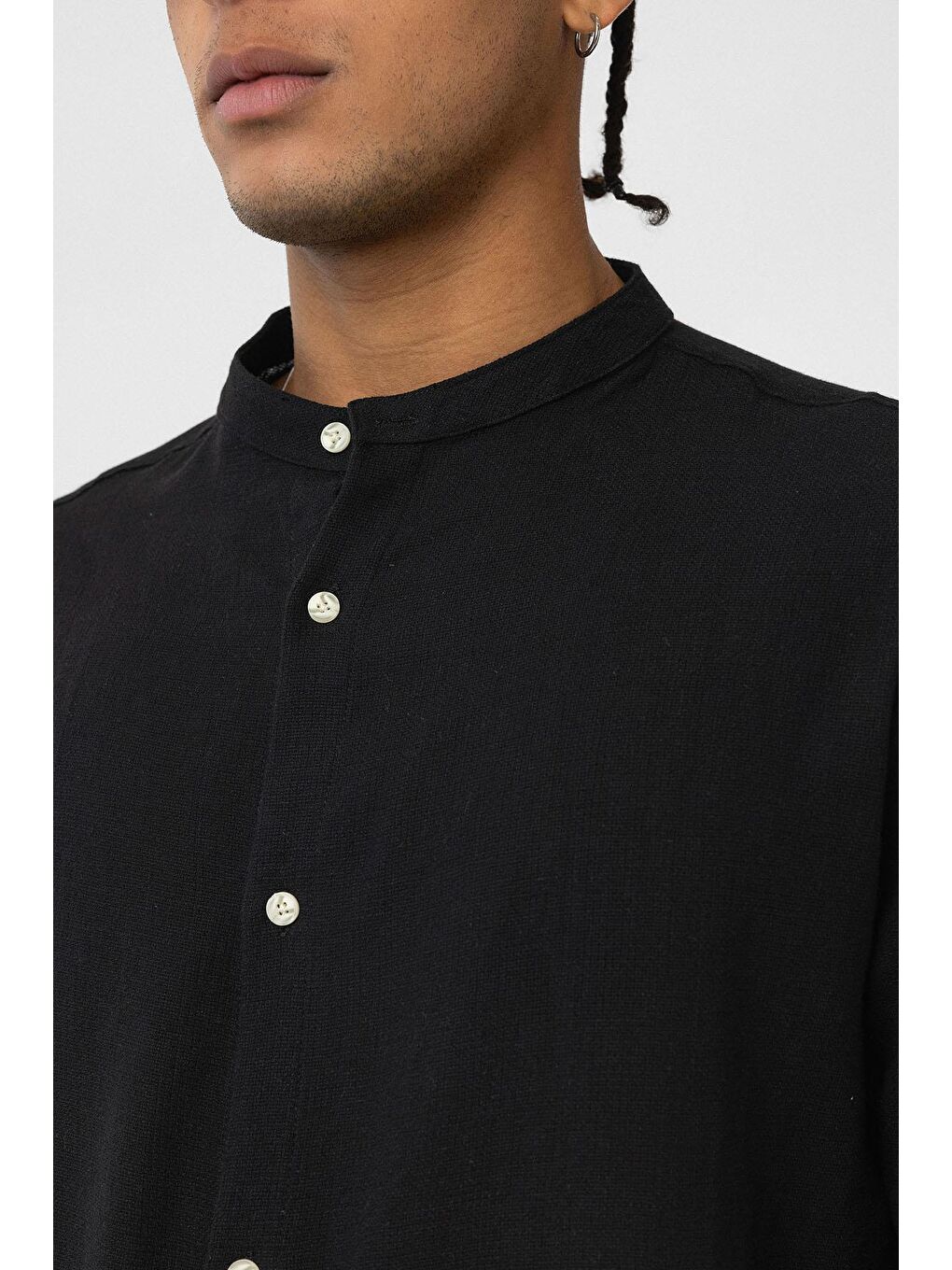 Hakim Yaka Oversize Uzun Kollu Pamuk Keten Gömlek Siyah-4