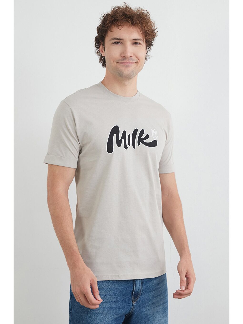 Gri Milk Baskılı Bisiklet Yaka Tişört