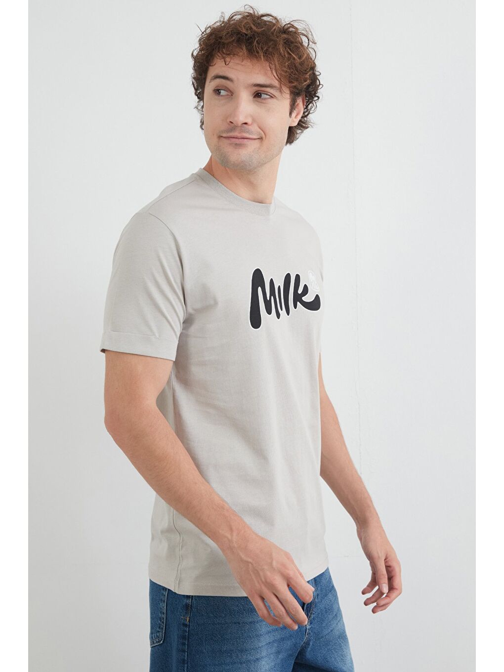 Gri Milk Baskılı Bisiklet Yaka Tişört-2