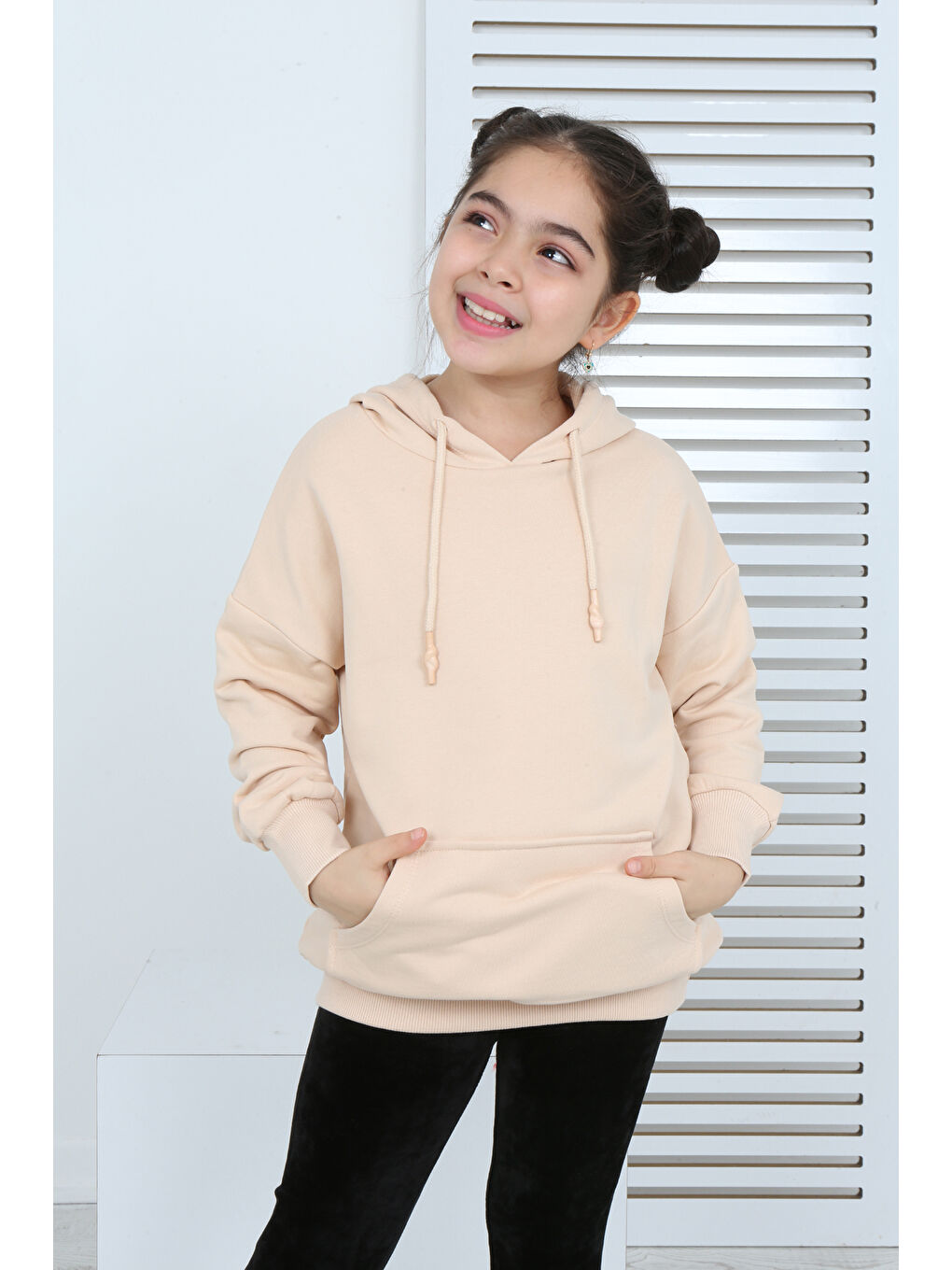 Bej Kız Çocuk Kanguru Cepli Sweatshirt-5
