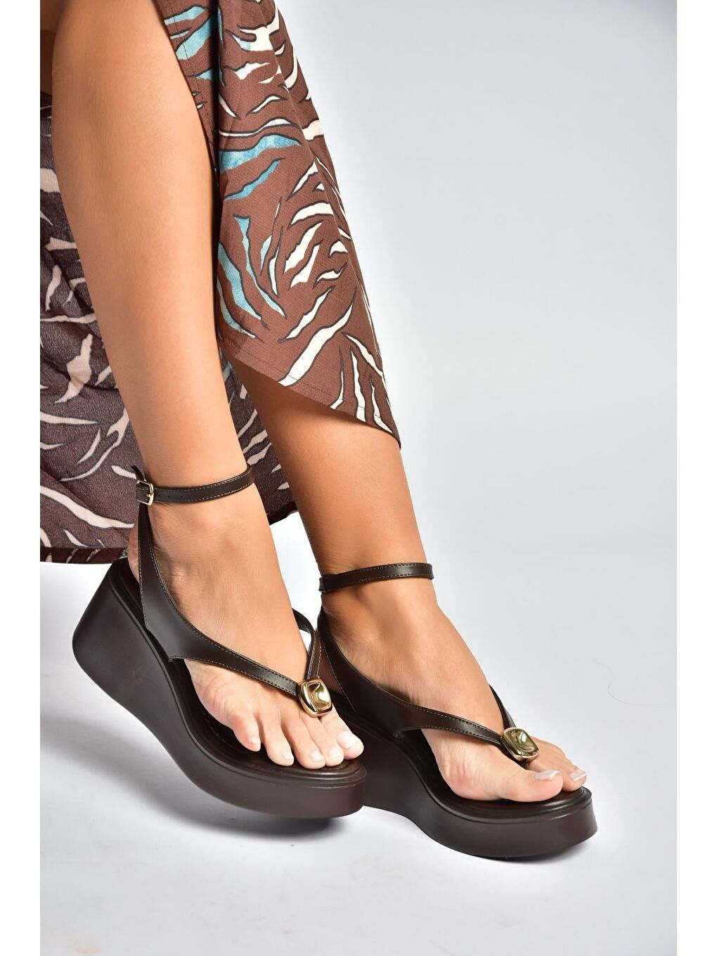 Kahverengi Kadın Sandalet Y973465909