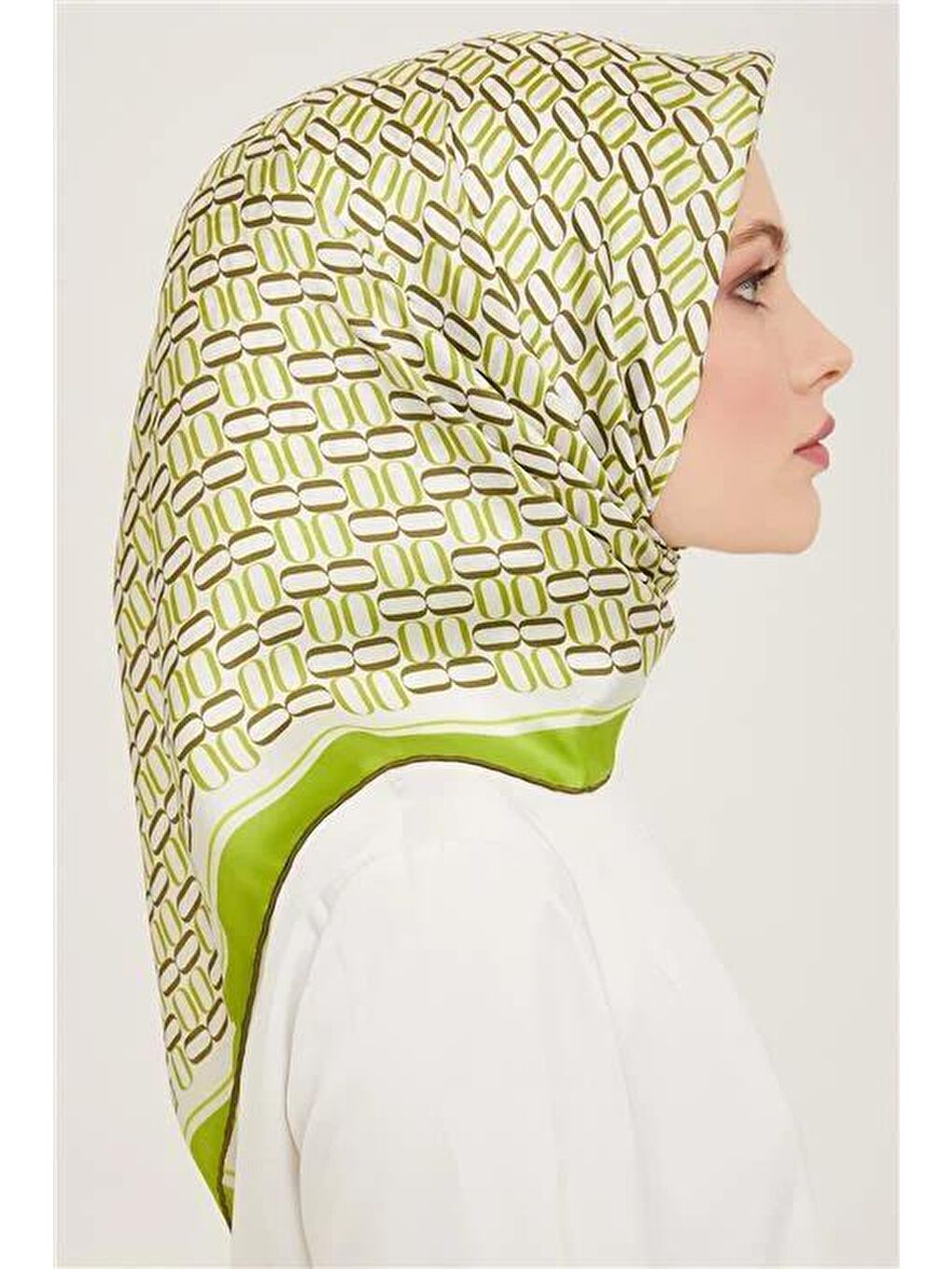 Yeşil Klasik Desenli Twill İpek Eşarp 24Ya9149 8 54-1