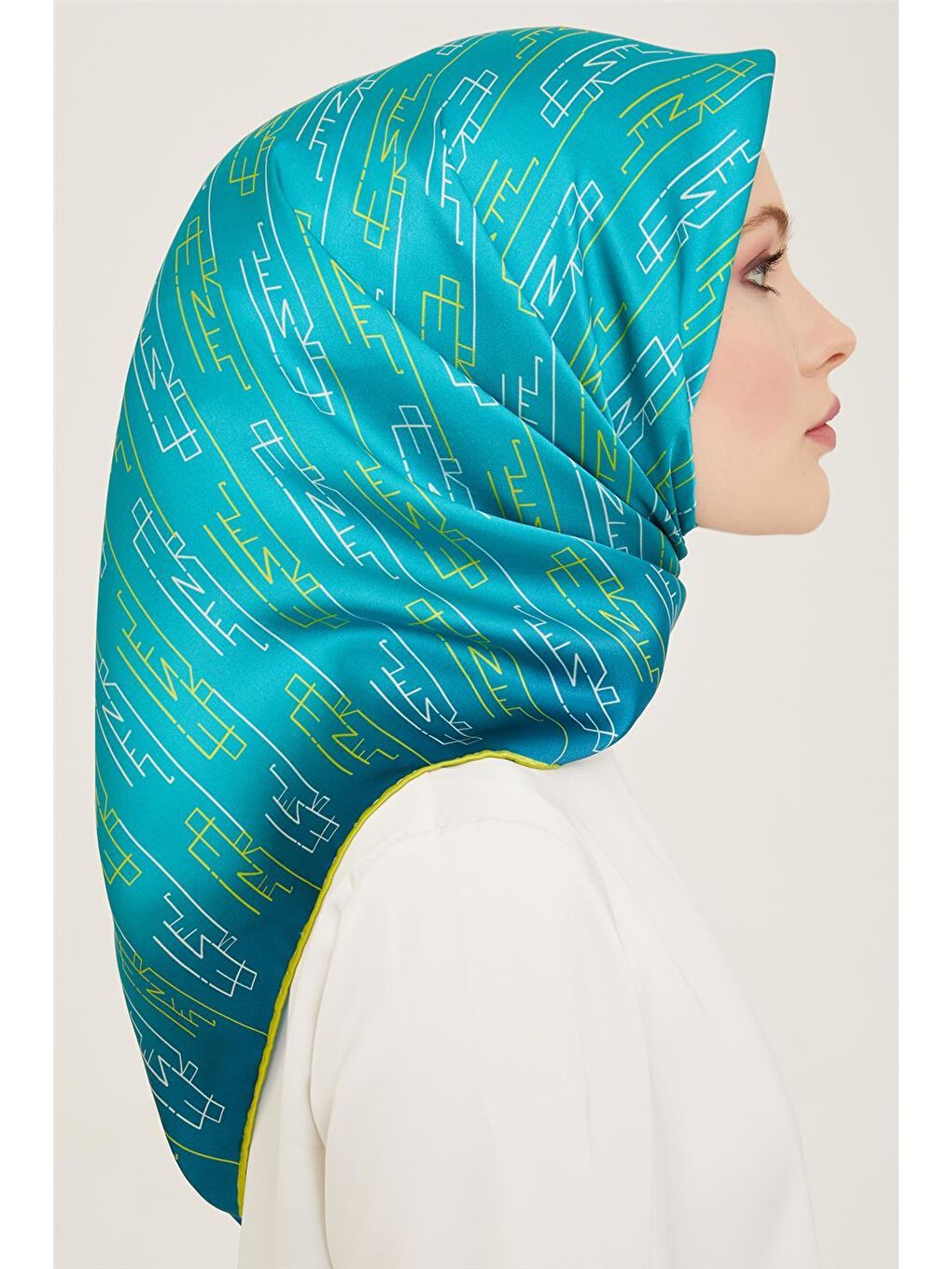 Yeşil Klasik Desenli Twill İpek Eşarp 24Ya9142 53 36-1