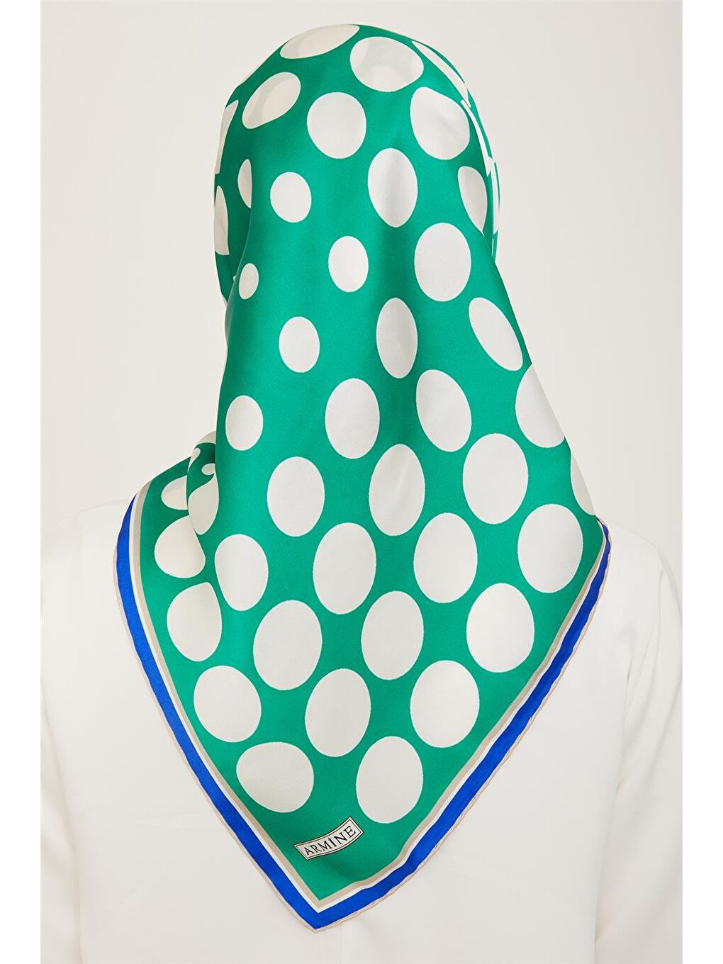 Yeşil Geometrik Desenli Sura İpek Eşarp 24Ya9157 86-3