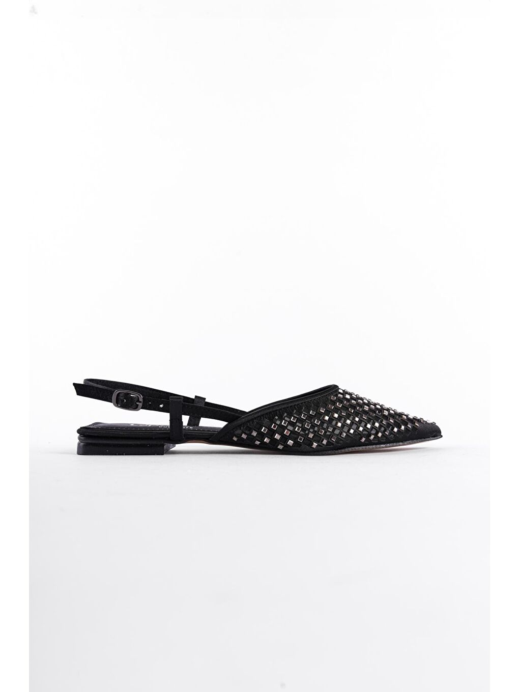 Siyah Sivri Burunlu Taşlı Saten Babet-1