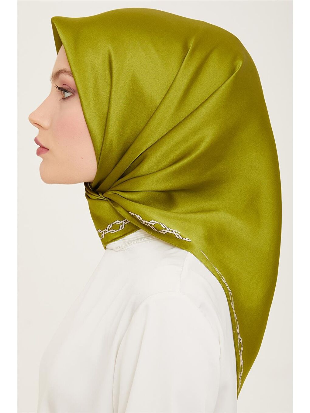 Yeşil Klasik Desenli Twill İpek Eşarp 24Ya9154 53 84-2