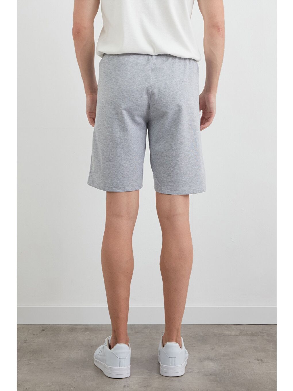Gri I`m Fast Baskılı Cebi Fermuarlı Şort-3