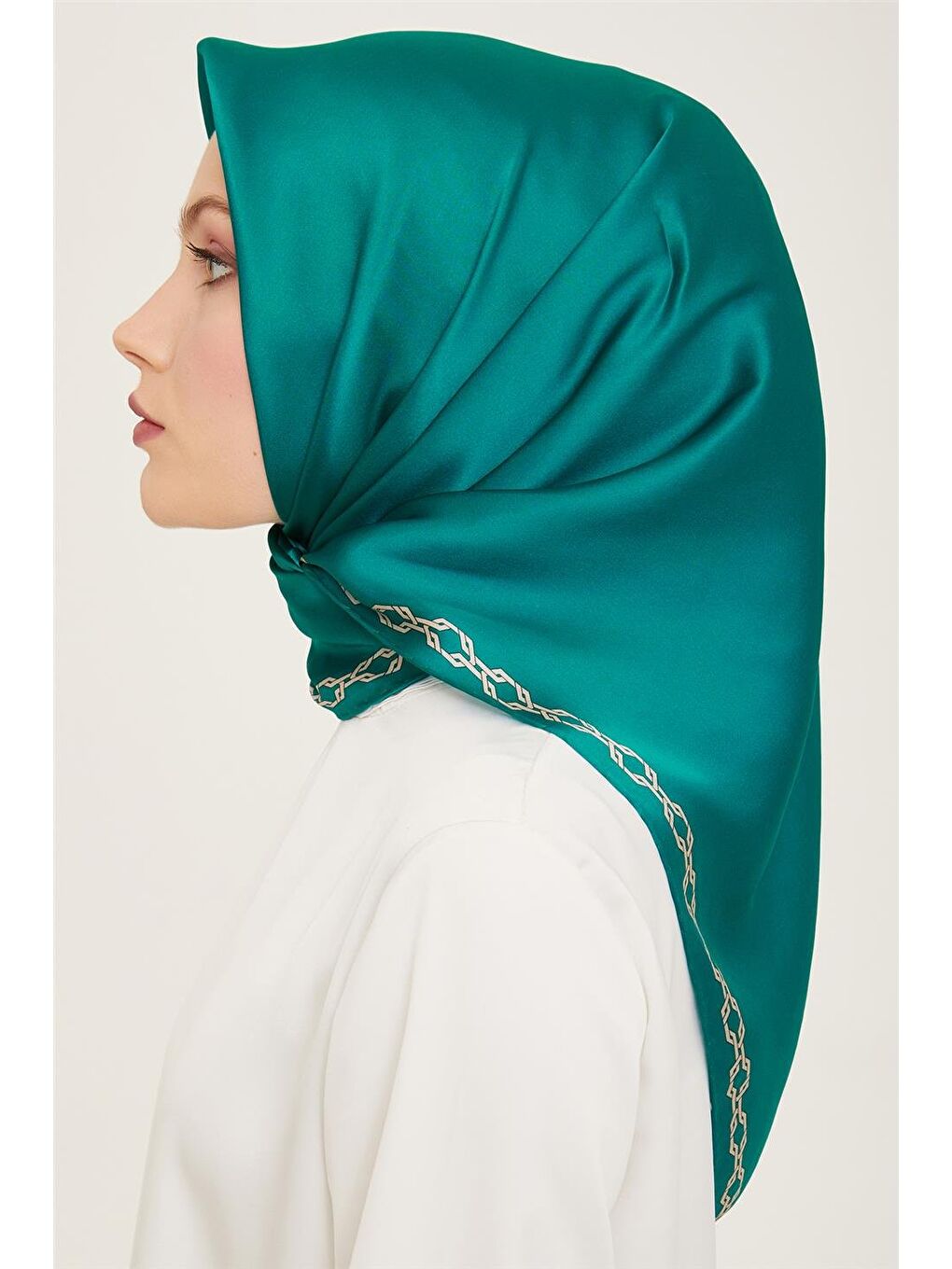 Yeşil Leopar Desenli Sura İpek Eşarp 24Ya9155 82-2