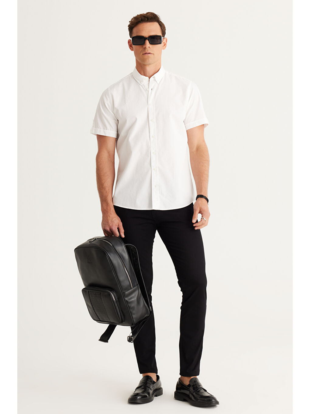 Erkek Beyaz Slim Fit Dar Kesim Düğmeli Yaka Pamuklu Keten Gömlek-4