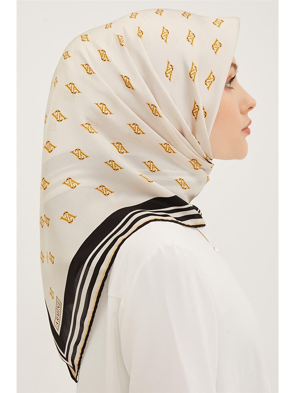 Karışık Sura Nostalji Eşarp 23Ya8959 02-1