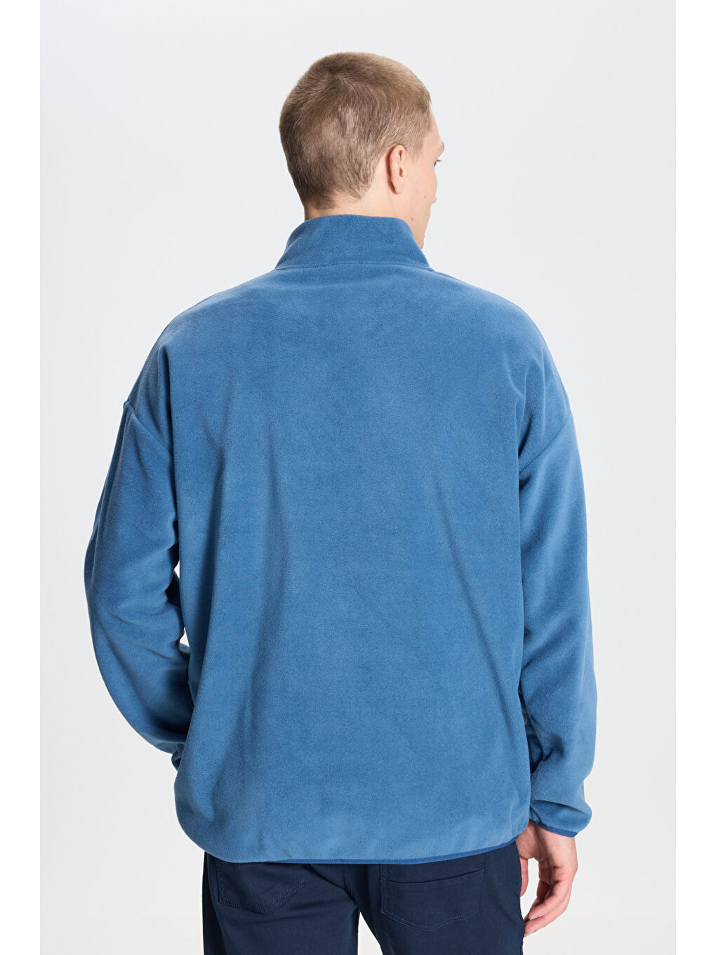 Erkek İndigo Oversize Bol Kesim Bato Yaka Cep Detaylı Fermuarlı Soğuk Geçirmez Polar Sweatshirt-4