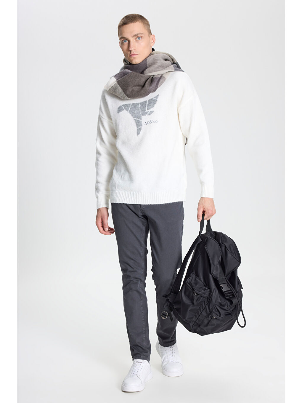 Erkek Ekru Oversize Bol Kesim Bisiklet Yaka Desenli Triko Kazak-1