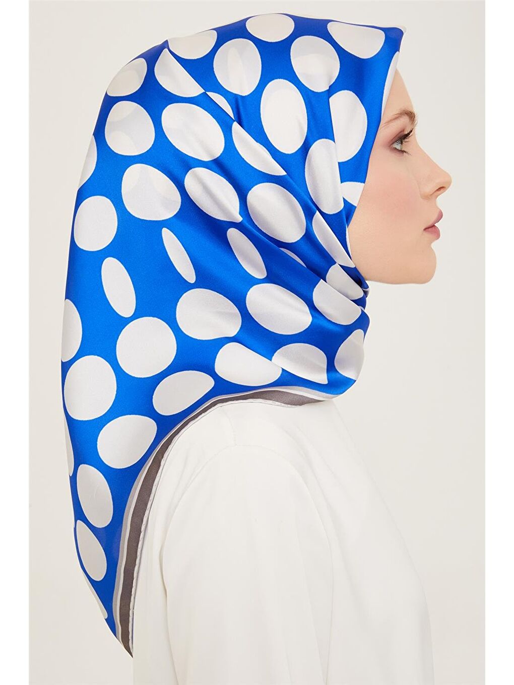 Karışık Geometrik Desenli Twill İpek Eşarp 24Ya9156 86 85-1