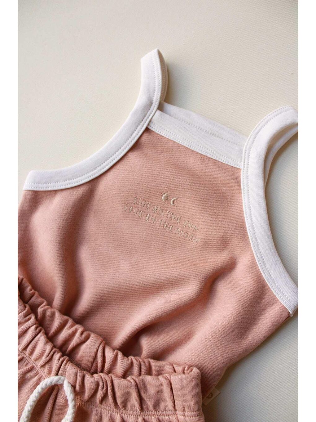 Kahverengi Sütlü Kahve Askılı Şortlu Takım-7