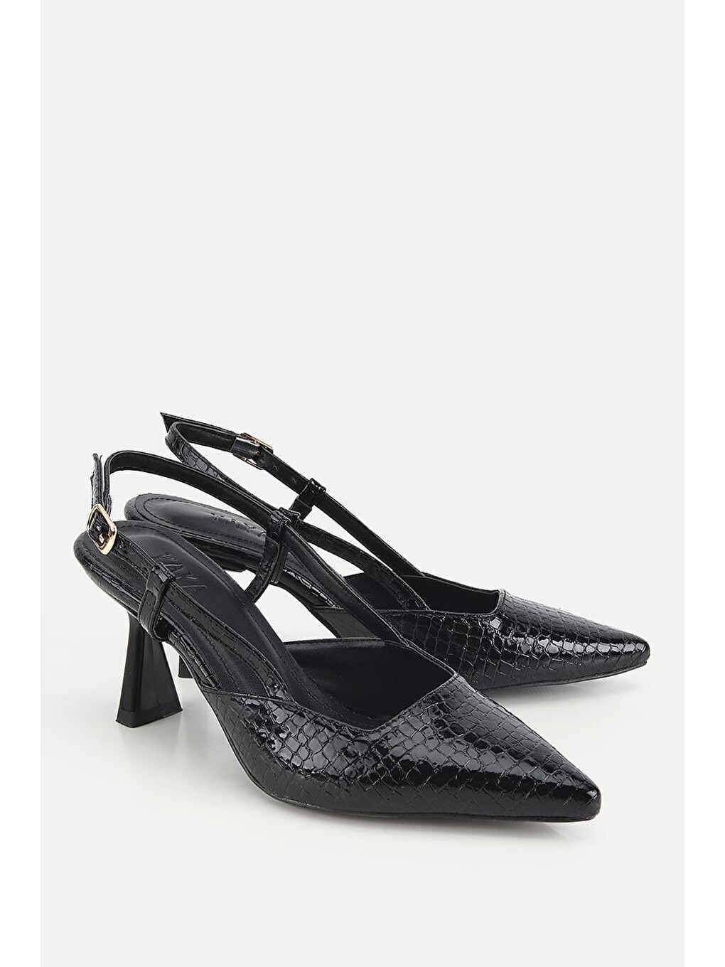 Kadın Siyah Arkası Açık İnce Topuklu Stiletto-1