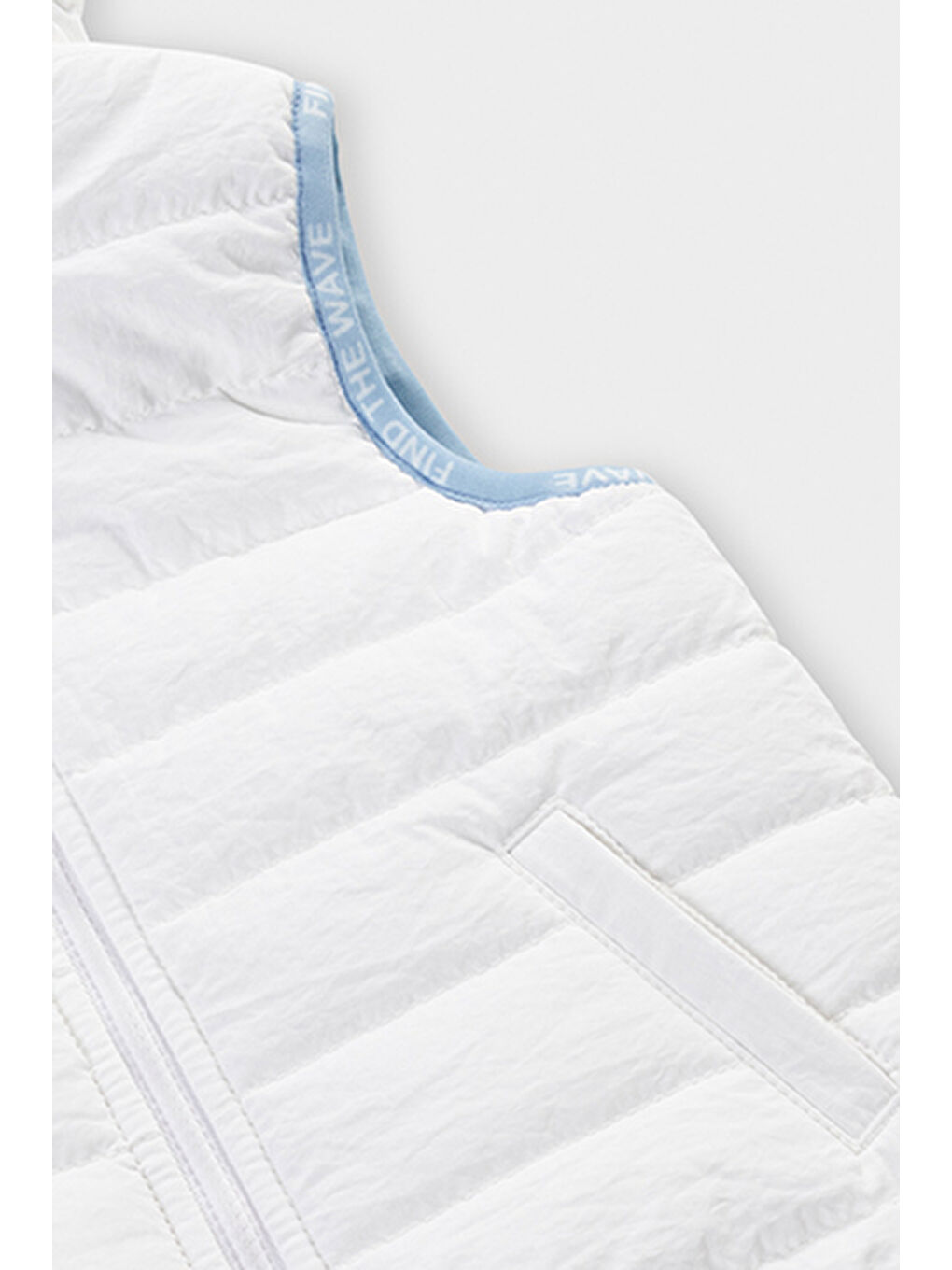 Beyaz Erkek Çocuk Micro Yelek-7