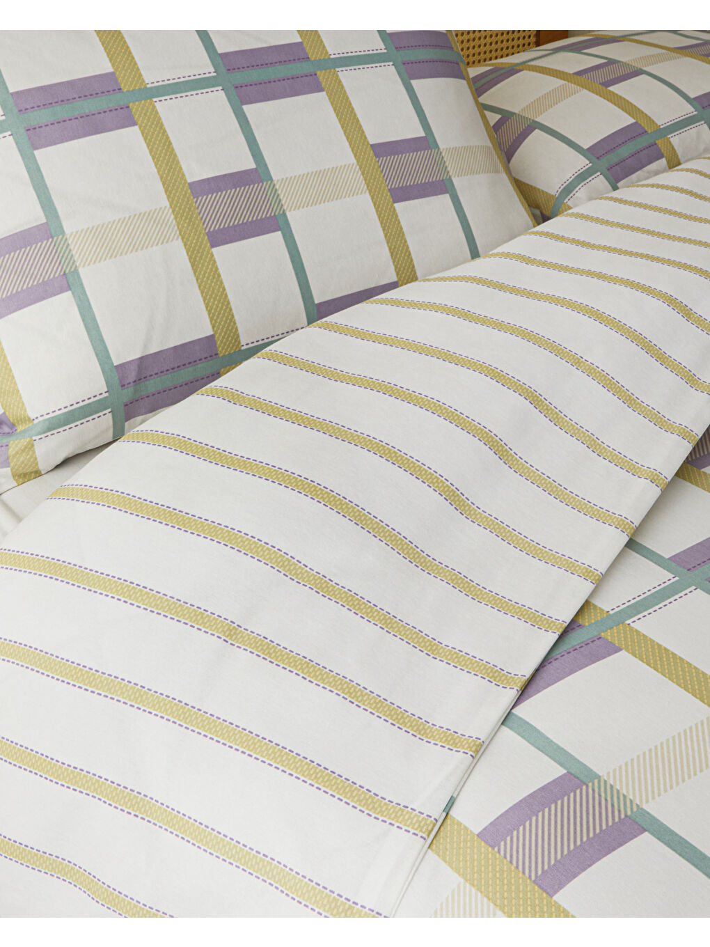 Pop Grid Kolay Ütülenir Çift Kişilik Nevresim Seti 200x220 cm Lila-Yeşil-2